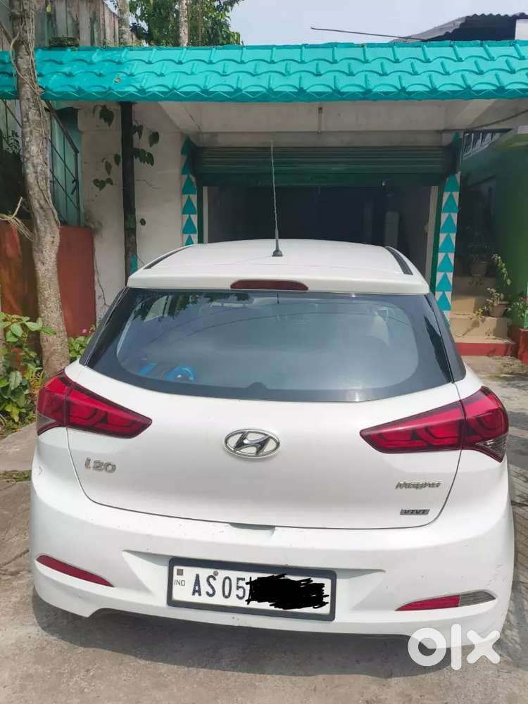 Hyundai I20 Petrol Well Maintained And In Excellent Condition