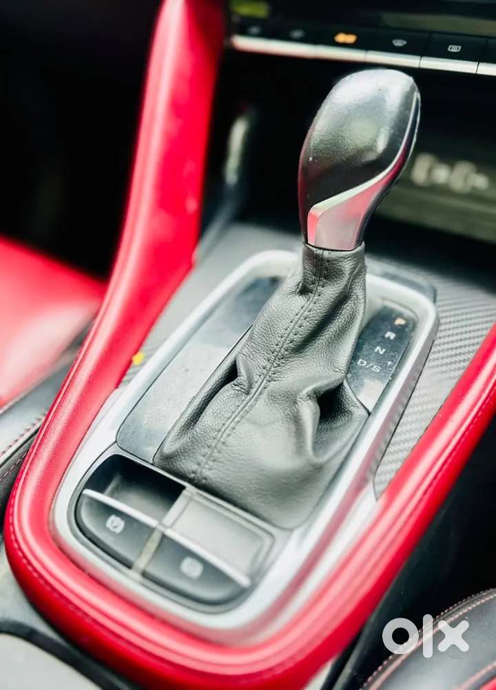 Mg Astor 1.5 Savvy Cvt S Red, 2022, Petrol