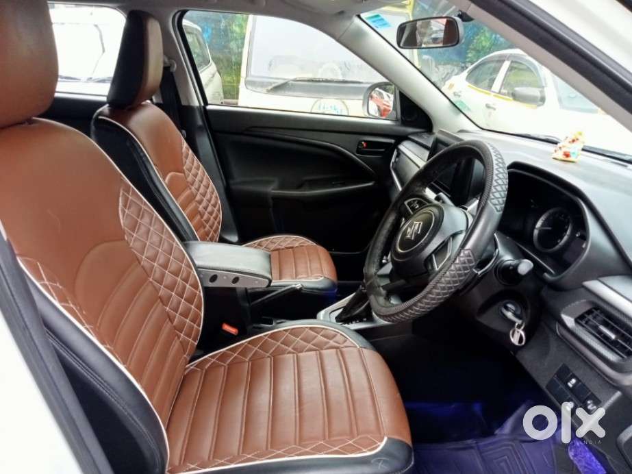 Maruti Suzuki Brezza 1.5 Vxi At Smart Hybrid, 2023, Petrol