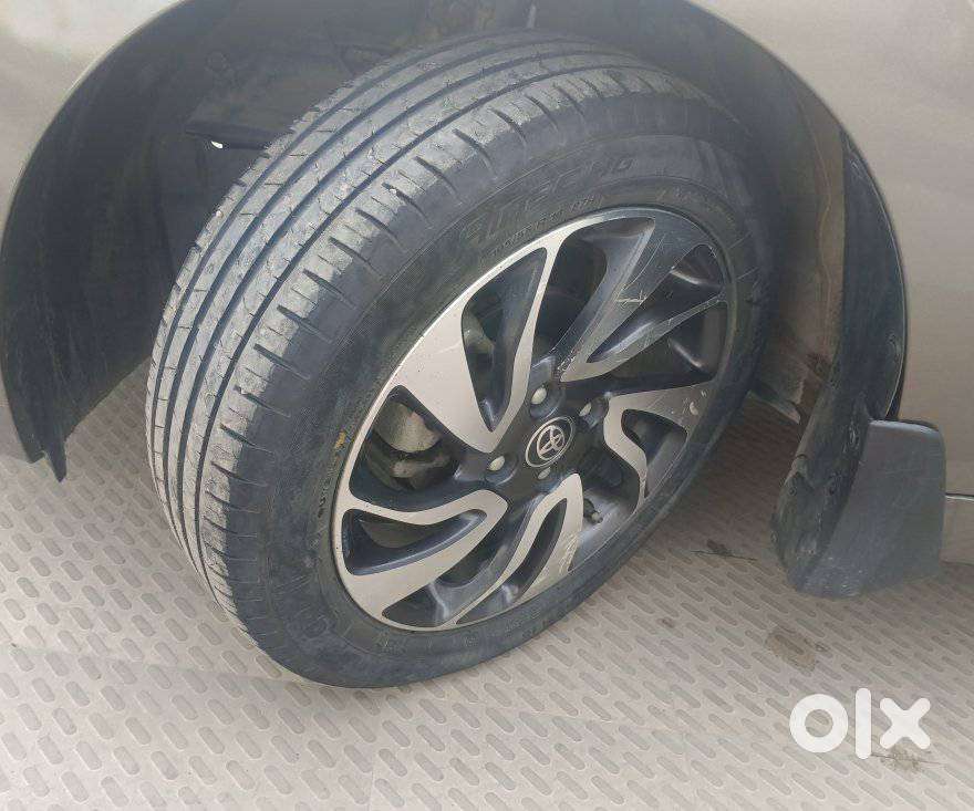 Toyota Glanza V Cvt, 2020, Petrol
