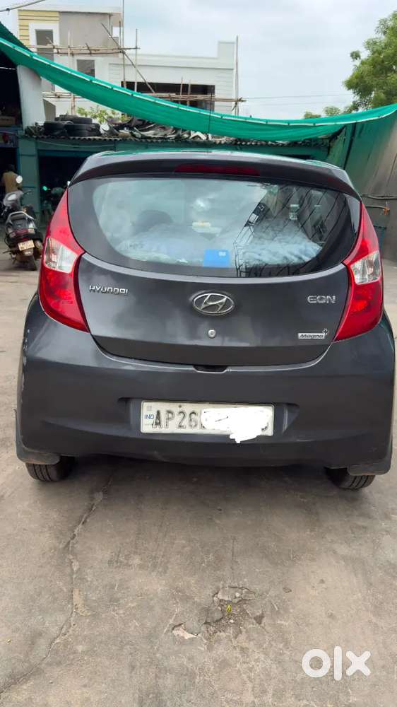 Hyundai Eon Magna+ 2015 Petrol Manual