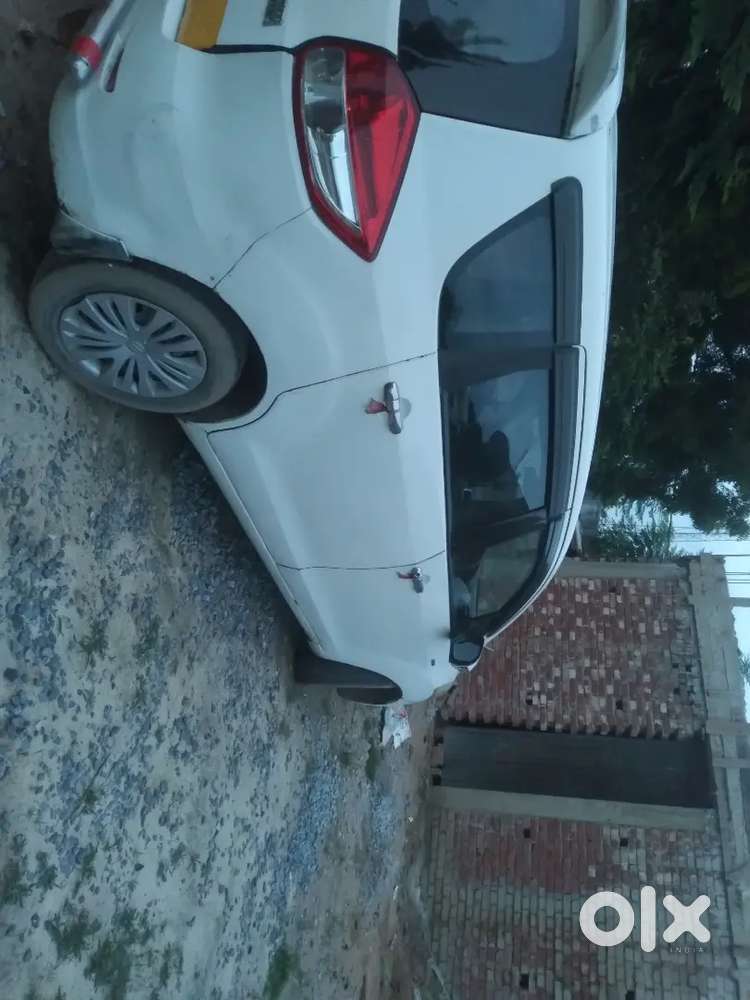 Maruti Suzuki Ertiga 2013