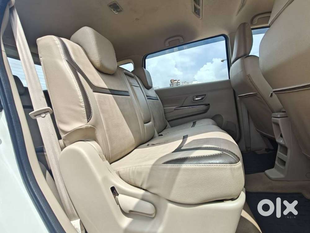 Maruti Suzuki Ertiga 1.5 Zxi Plus Shvs, 2022, Petrol