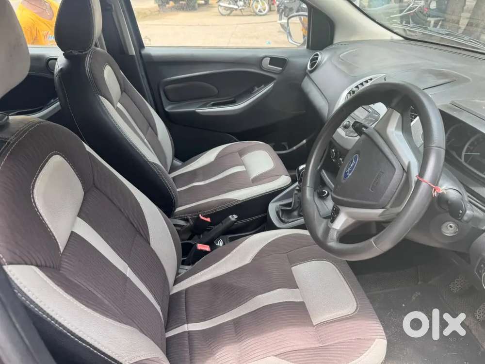 Ford Figo Petrol Zxi 2nd Owner 2016