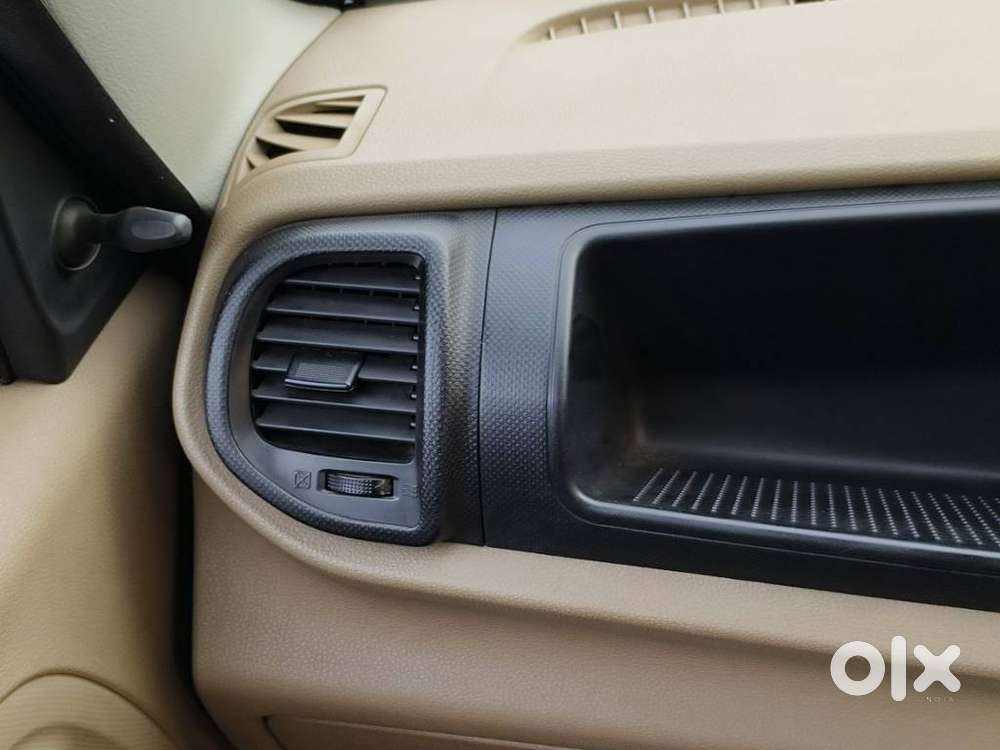 Mahindra Tuv 300 T6 Plus, 2017, Diesel