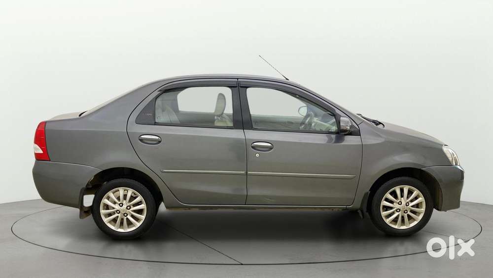 Toyota Etios 2013-2014 V, 2013, Petrol