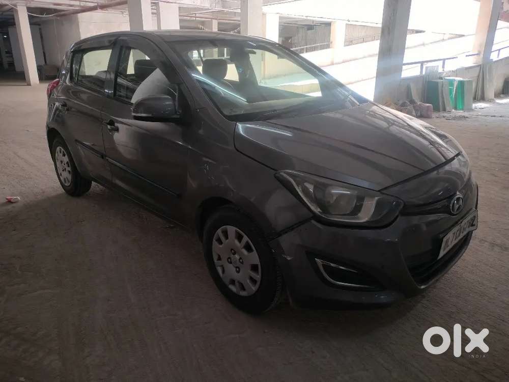 I20 Magna - Hyundai 2012 Dec