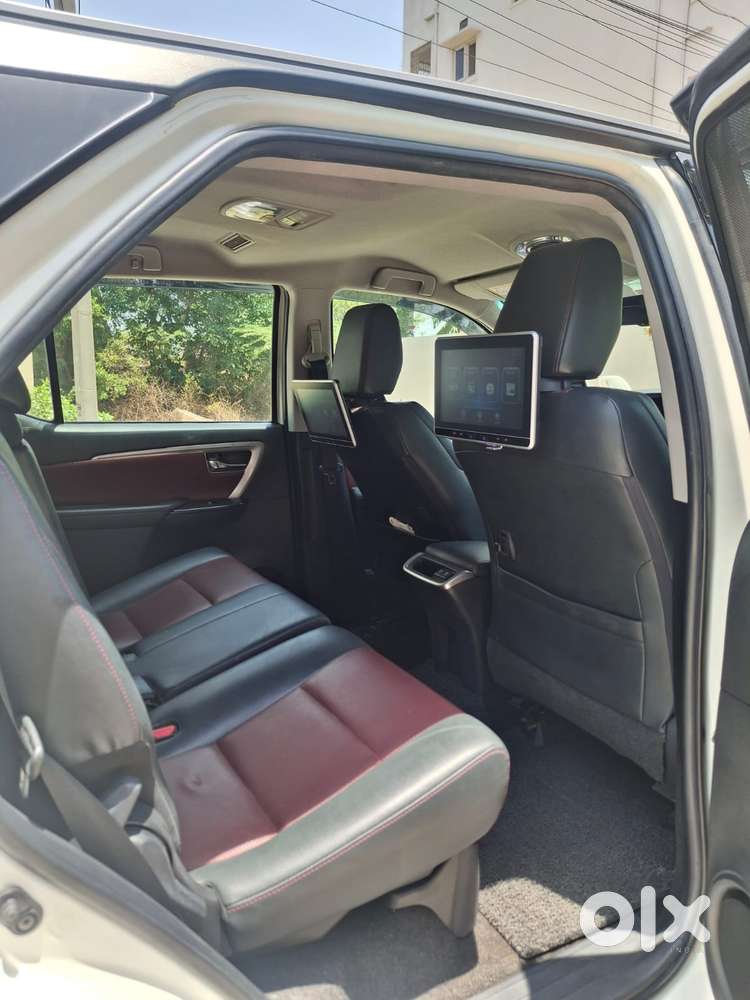 Toyota Fortuner Legender 4x2 At 2.8, 2021, Diesel