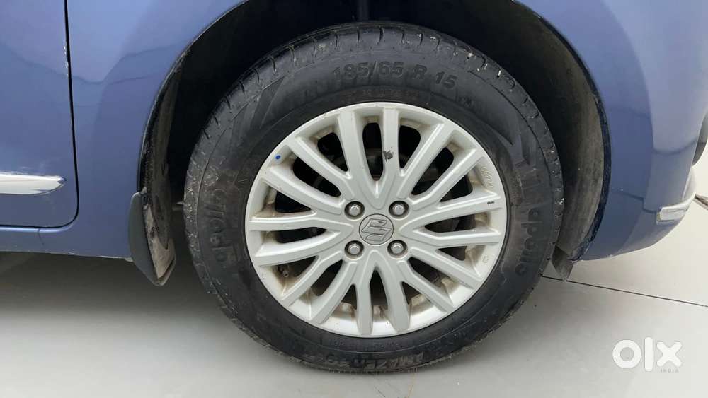 Maruti Suzuki Dzire 1.2 Zxi Amt, 2018, Petrol