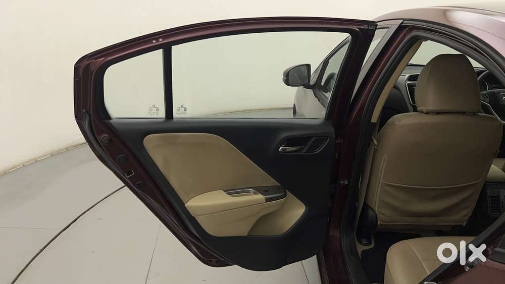 Honda City I-vtec S, 2016, Petrol