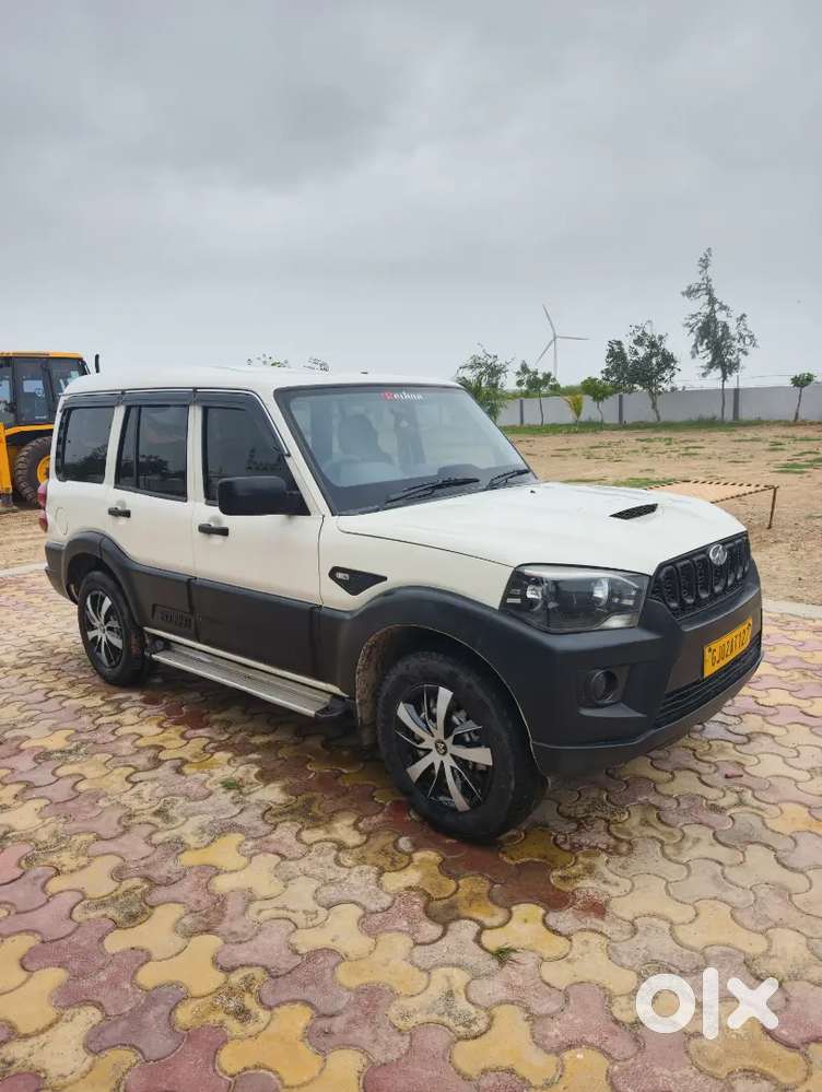 Mahindra Scorpio S3 Plus 2.2 2022