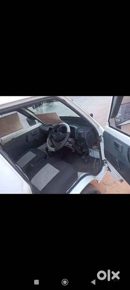 Maruti Suzuki Omni 2011 Petrol