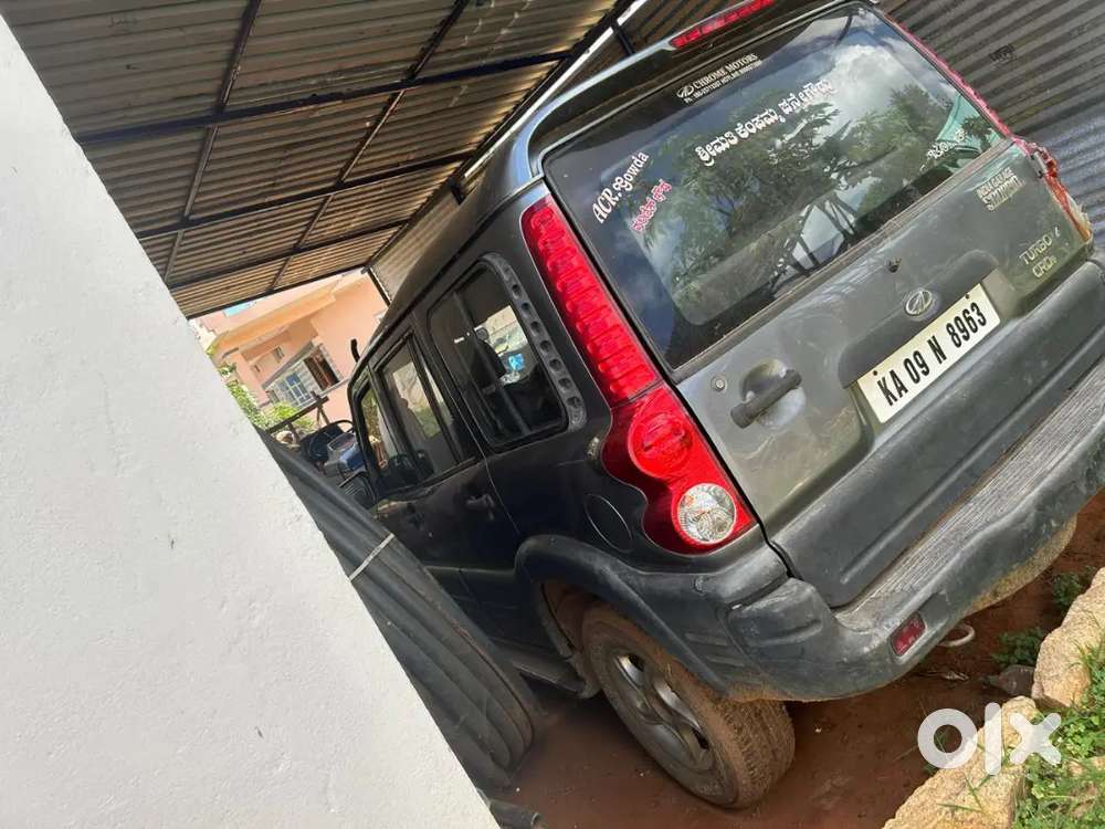 Mahindra Scorpio 2006
