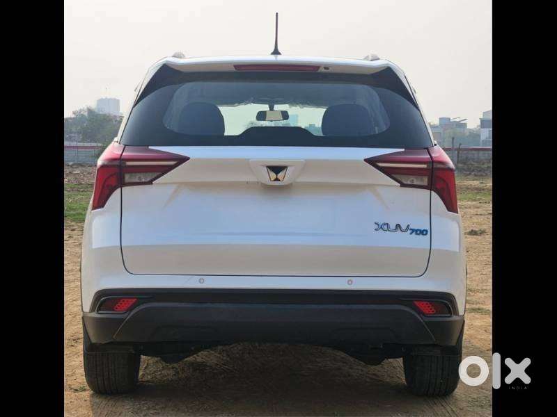 Mahindra Xuv700 Mx Diesel Mt 5 Str (e), 2023, Diesel