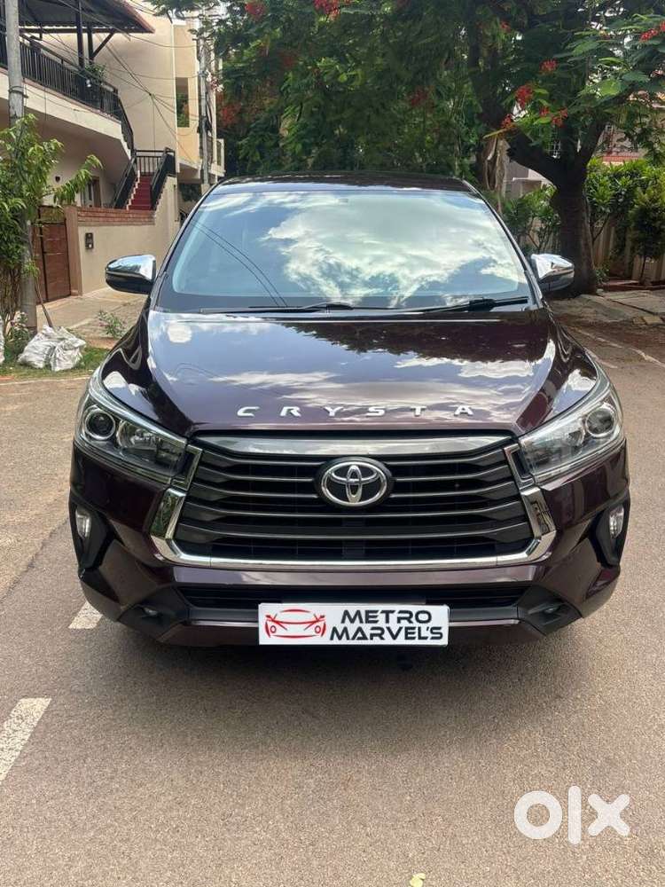 Toyota Innova Crysta 2.8z Automatic, 2022, Diesel