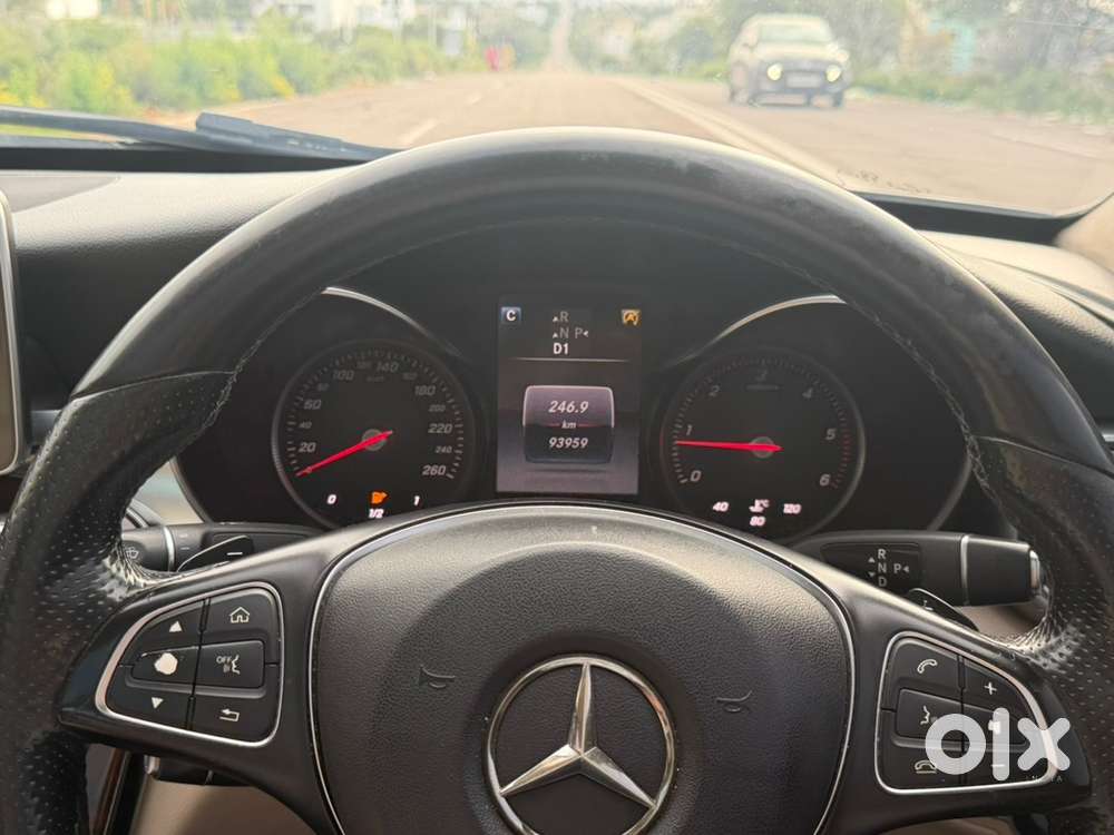 Mercedes-benz C-class 2015 Diesel 93000 Km Driven