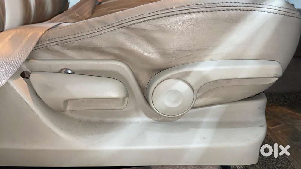 Maruti Suzuki Swift Dzire Zxi 1.2, 2015, Petrol