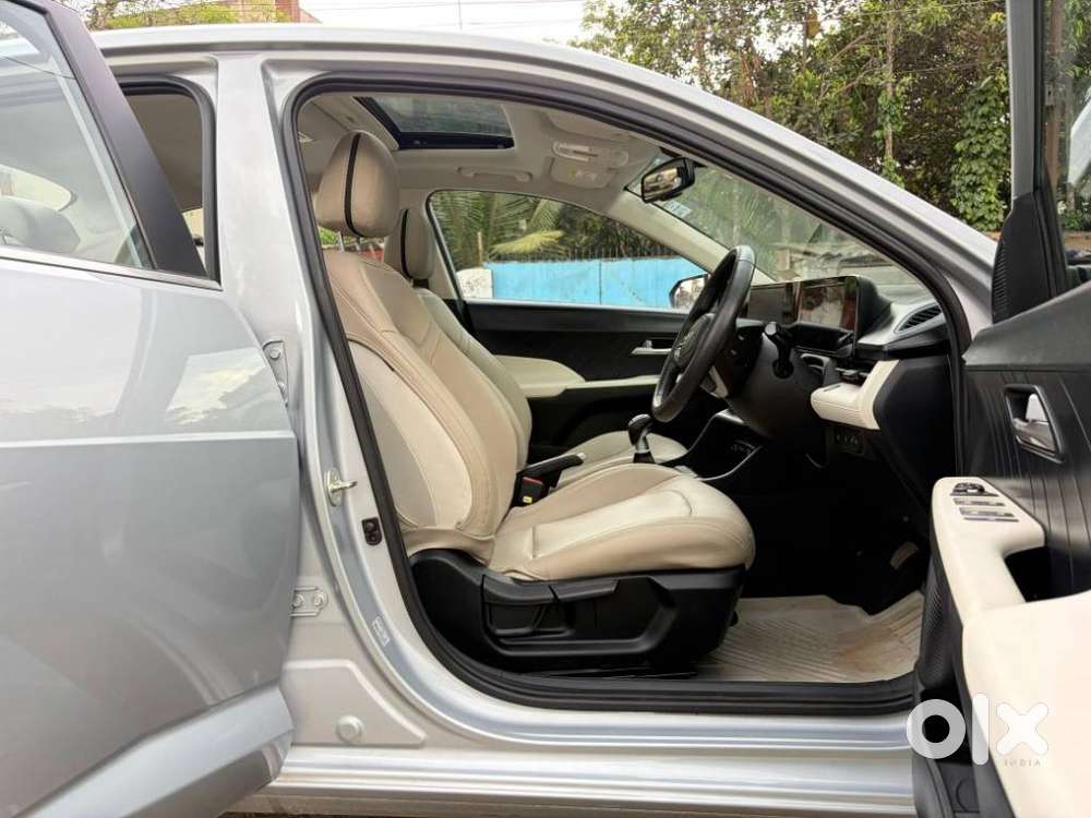 Hyundai Verna 1.5 Sx Petrol Mt, 2024, Petrol