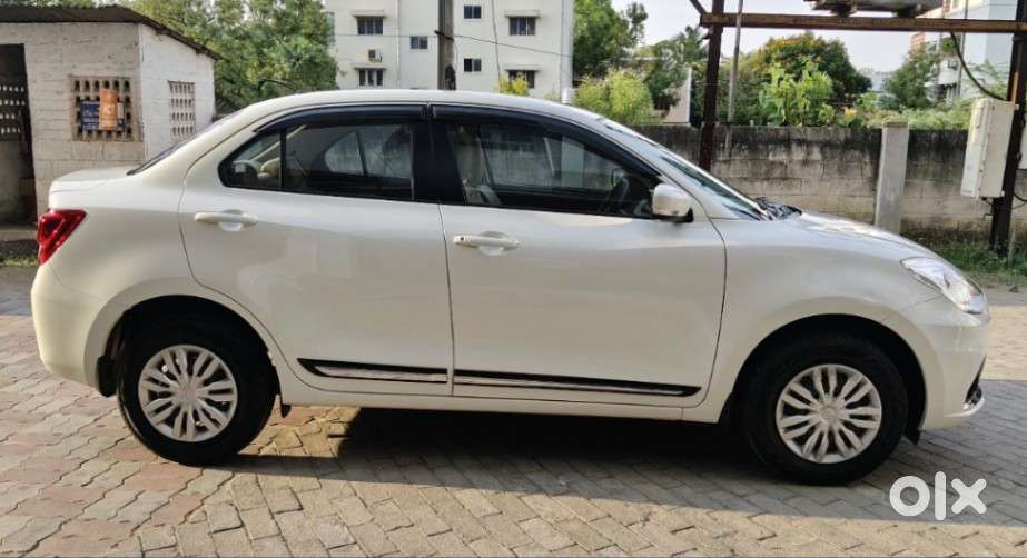 Maruti Suzuki Dzire 1.2 Vxi, 2024, Petrol