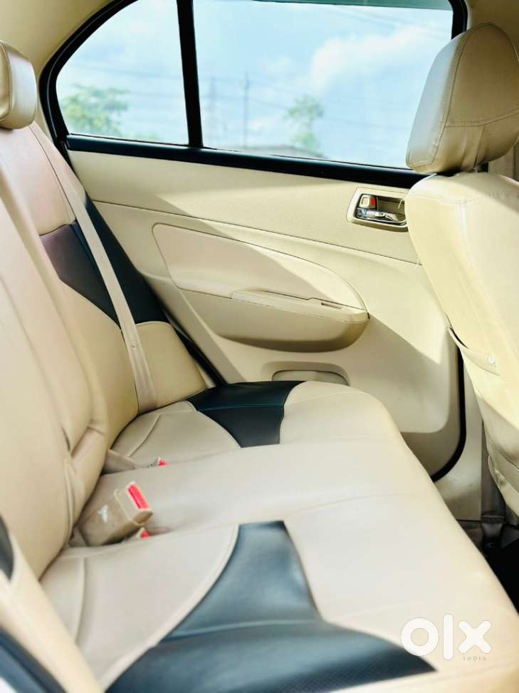 Maruti Suzuki Dzire 1.2 Vxi, 2016, Petrol