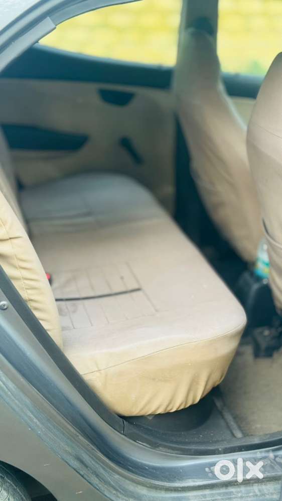 Hyundai Eon 2012 Petrol 74000 Km Driven
