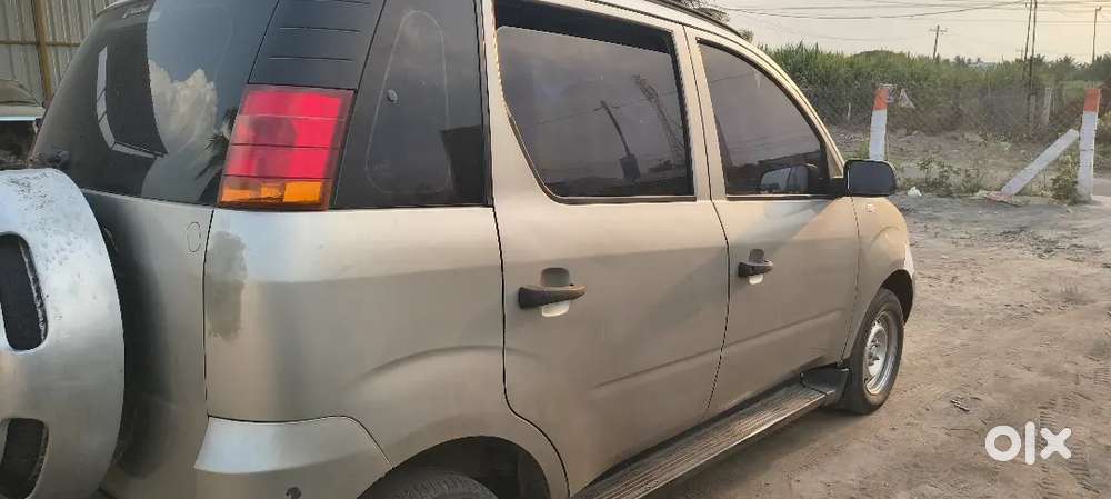 Mahindra Quanto 2012 Diesel 261595 Km Driven