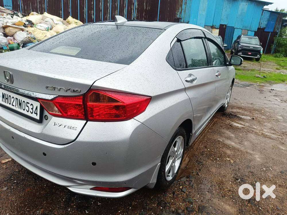 Honda City V Mt, 2014, Petrol