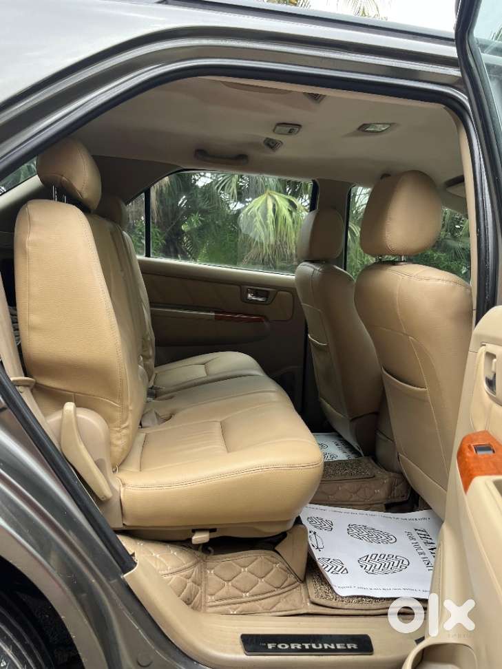 Toyota Fortuner 3.0 4x4 Manual, 2011, Diesel