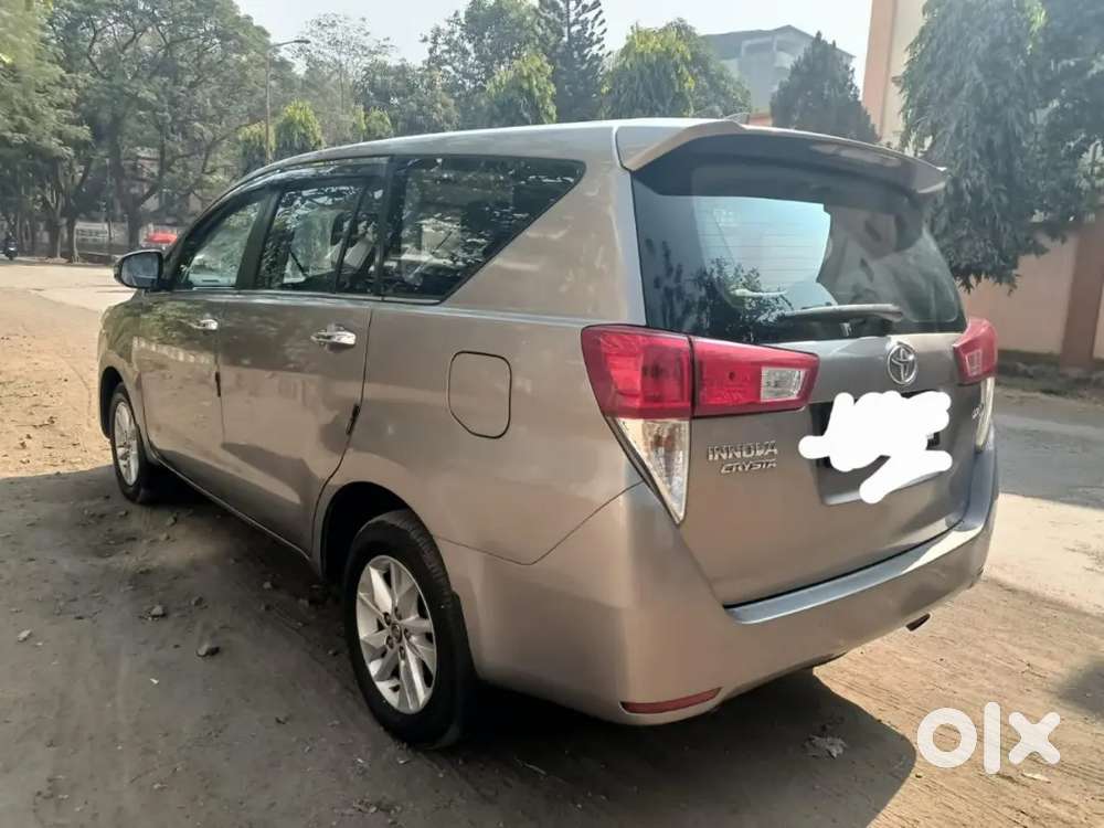 Toyota Innova Crysta 2018