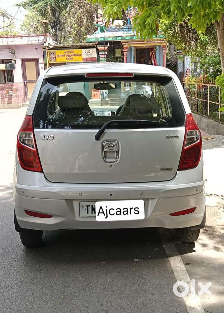 Hyundai I10 Sportz At, 2013, Petrol