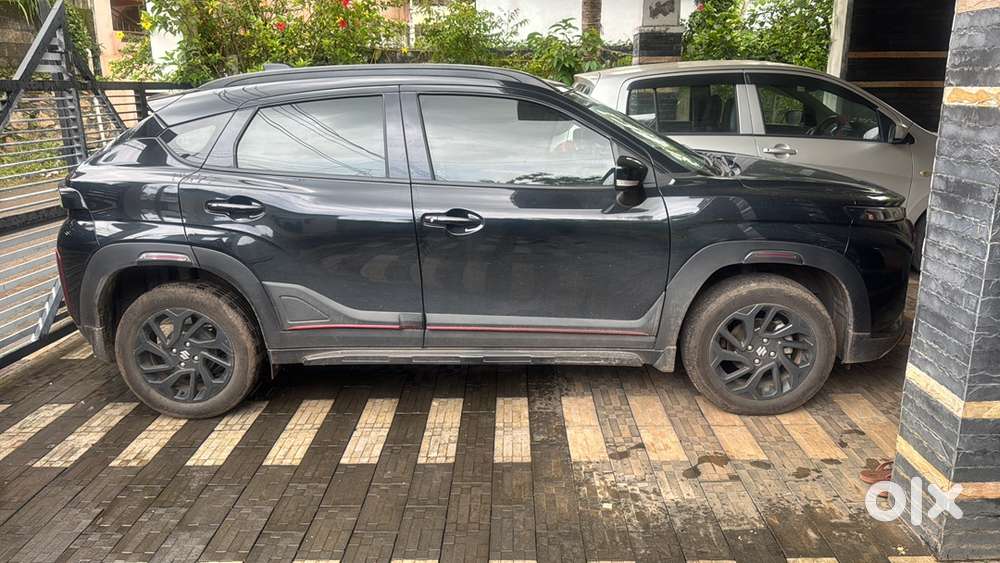 Maruti Suzuki Fronx Petrol Manual 2025