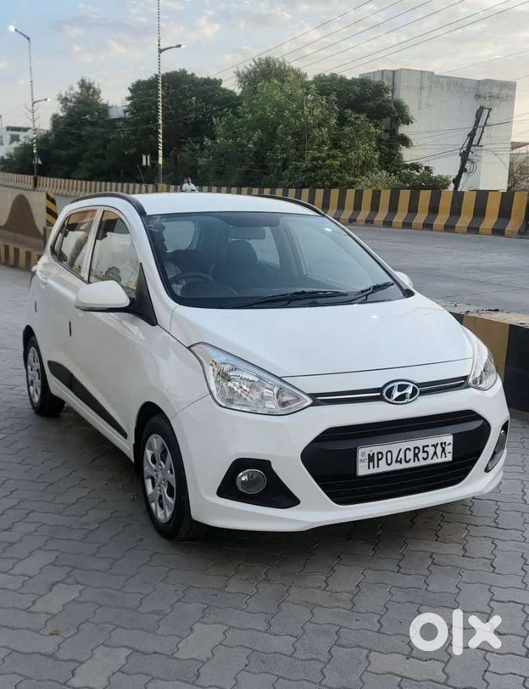 Hyundai Grand I10 Sportz 1.2 Kappa Vtvt, 2016, Petrol