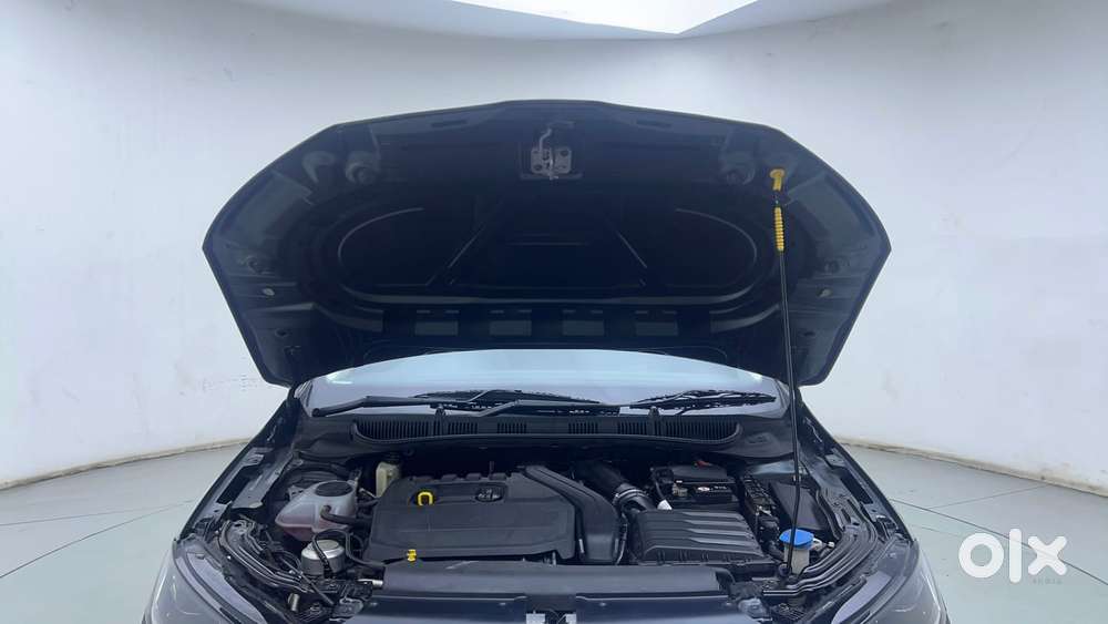Skoda Slavia Style 1.5l Tsi Dsg, 2023, Petrol