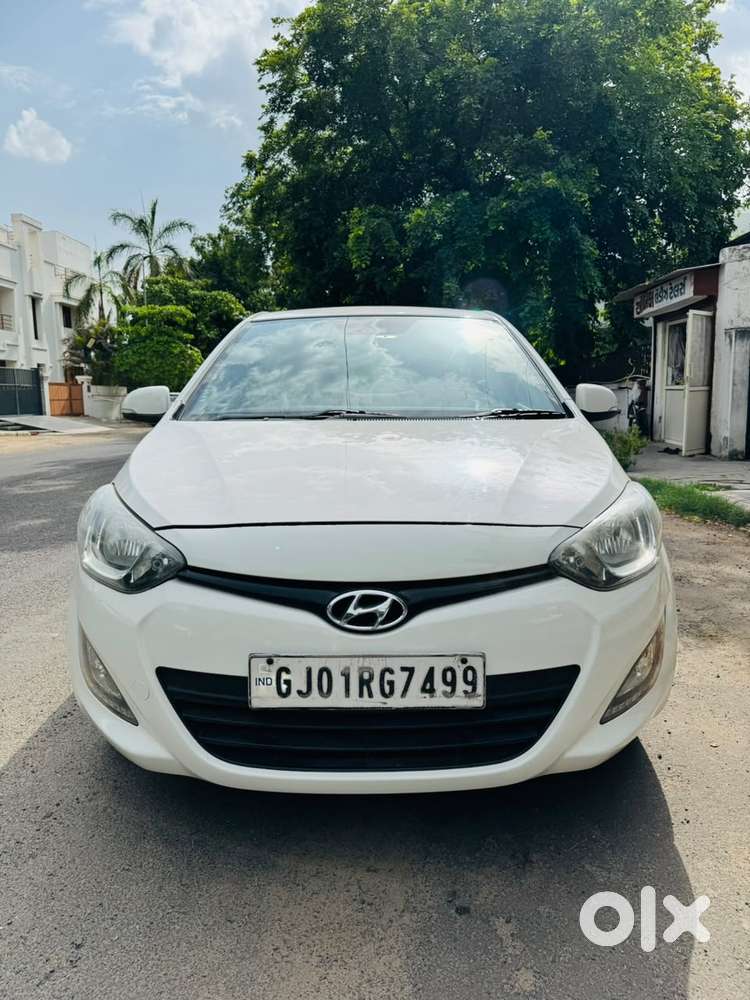 Hyundai I20 Petrol Spotz, 2014, Petrol