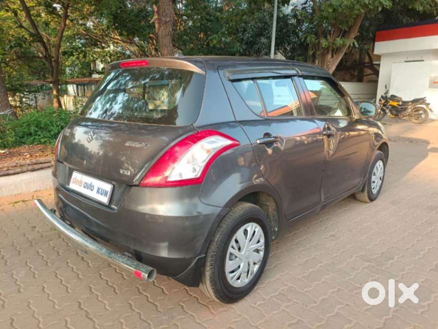 Maruti Suzuki Swift Vxi, 2017, Petrol