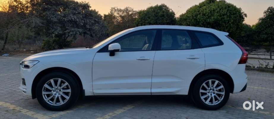 Volvo Xc60 2.0 D5 Momentum, 2018, Diesel