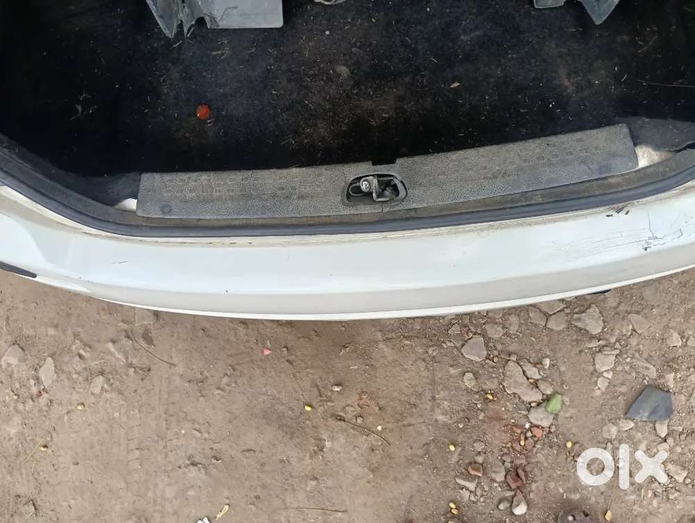 Maruti Dzire 1.2 Lxi 2013