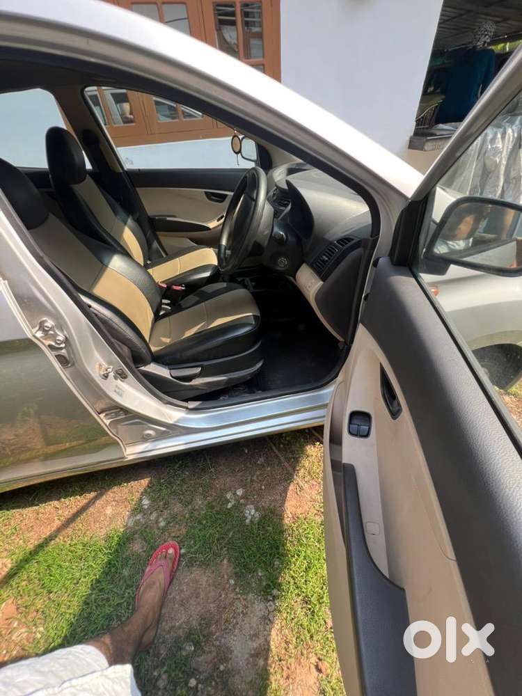 Hyundai Petrol Manual 2016