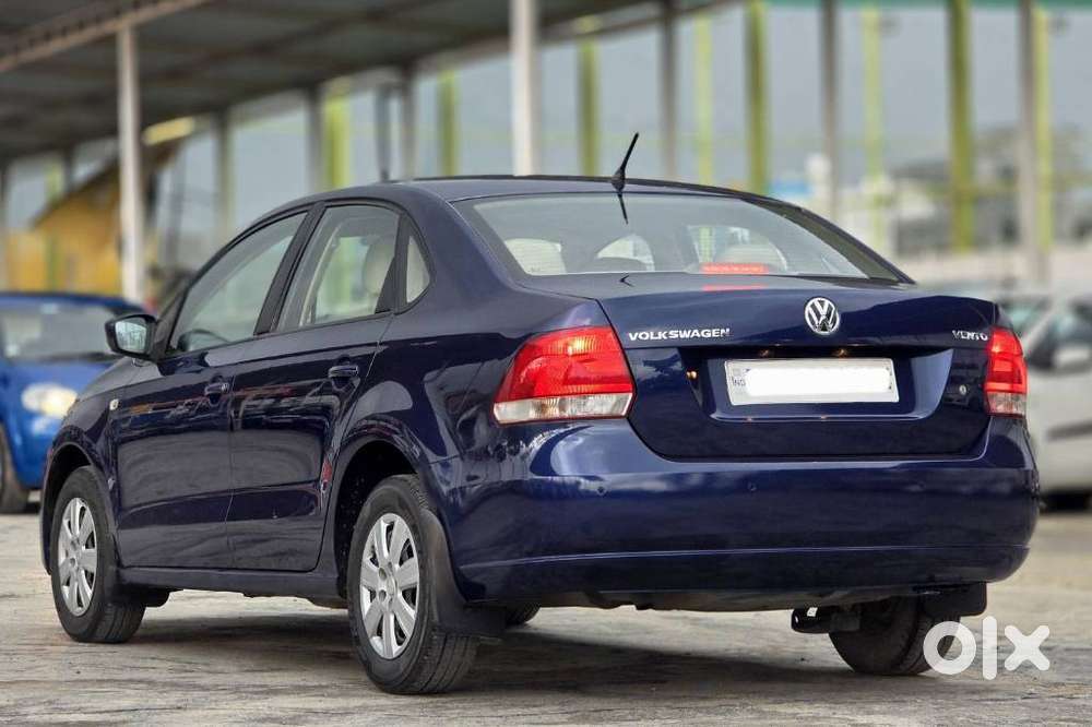 Volkswagen Vento, 2012, Petrol