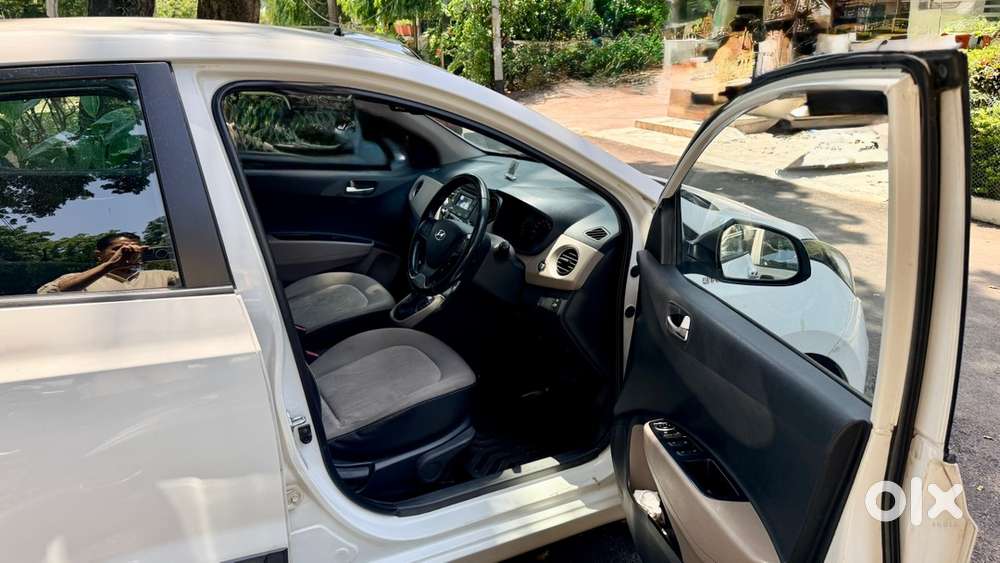 Hyundai Xcent Petrol Automatic 2015 Well-maintained (top Model)