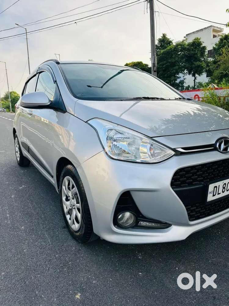 Hyundai Grand I10 2017 Petrol 40000 Km Driven