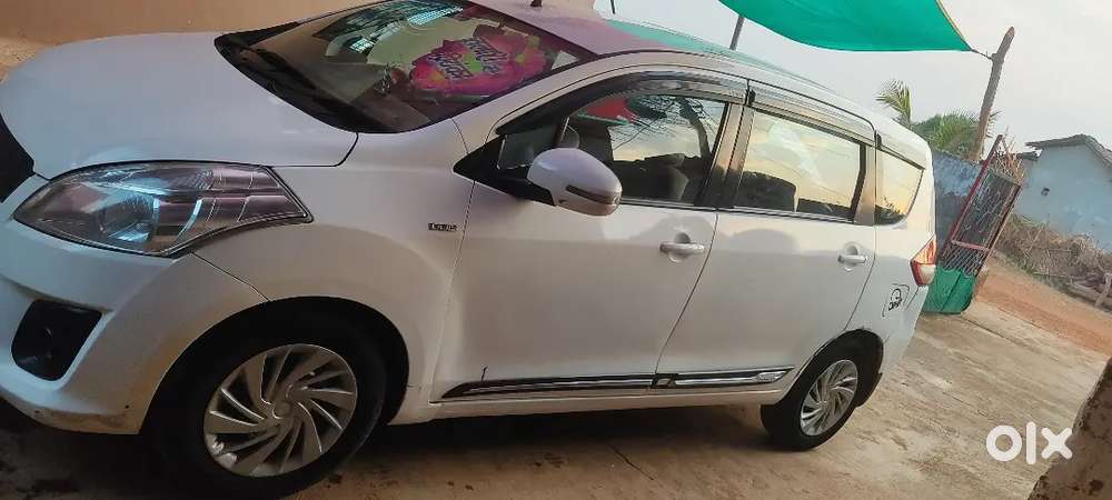 Maruti Suzuki Ertiga 2015 Diesel 76000 Km Driven