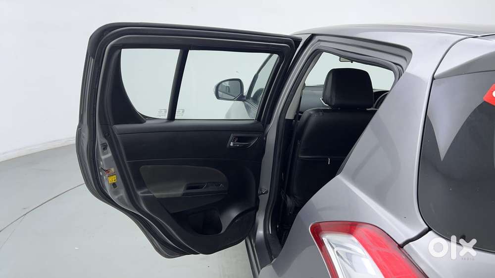 Maruti Suzuki Swift Vvt Vxi, 2016, Petrol