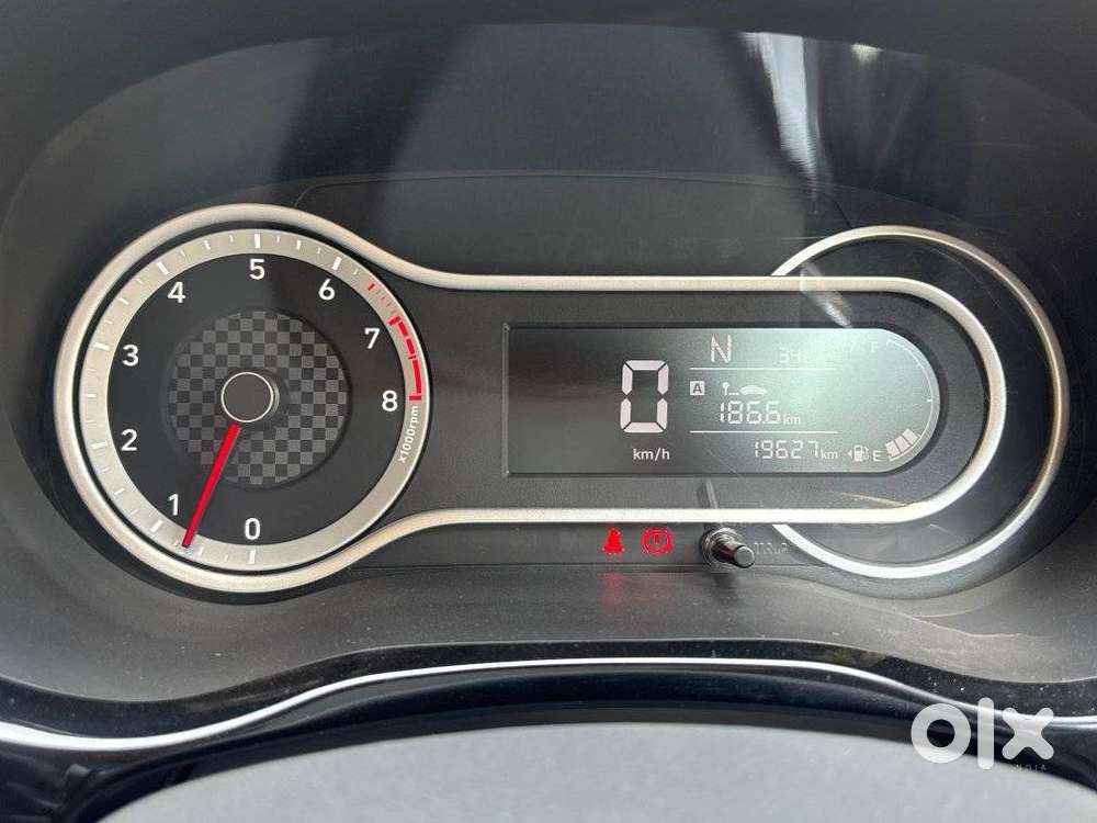 Hyundai Grand I10 Nios Sportz 1.2 At, 2019, Petrol