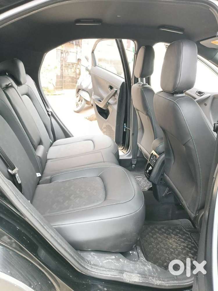 Tata Nexon Ev Xz Plus Dark Edition, 2022, Electric