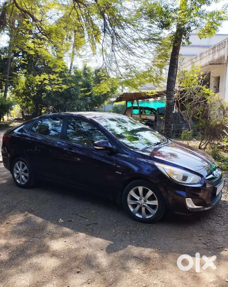Hyundai Verna 1.6 Crdi 2012 Manual