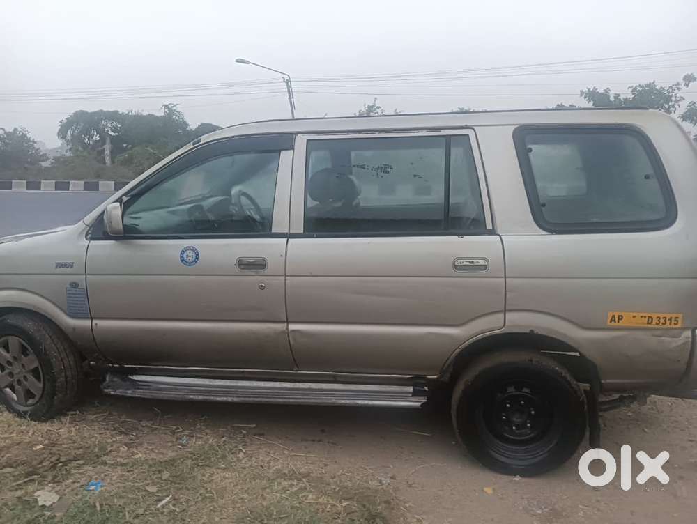 Chevrolet Tavera Neo 2013 Diesel Well Maintained