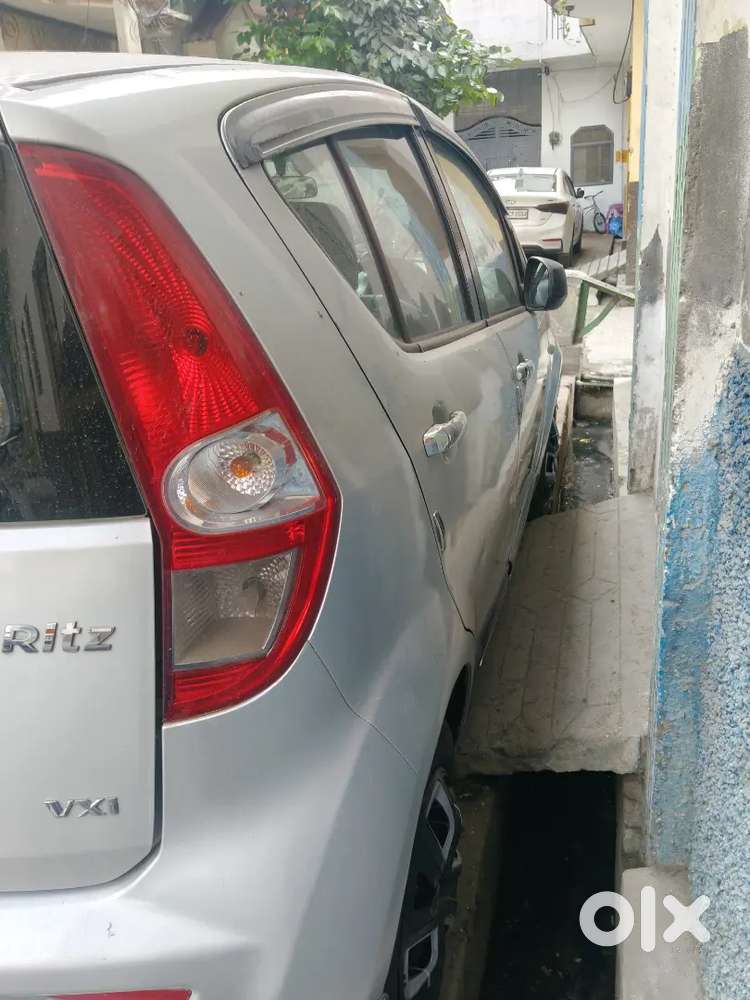 Maruti Suzuki Ritz Lxi Manual 2011 Year