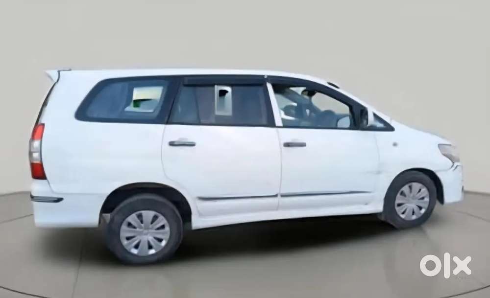 Toyota Innova 2013 Diesel 209000 Km Driven 5th Owner