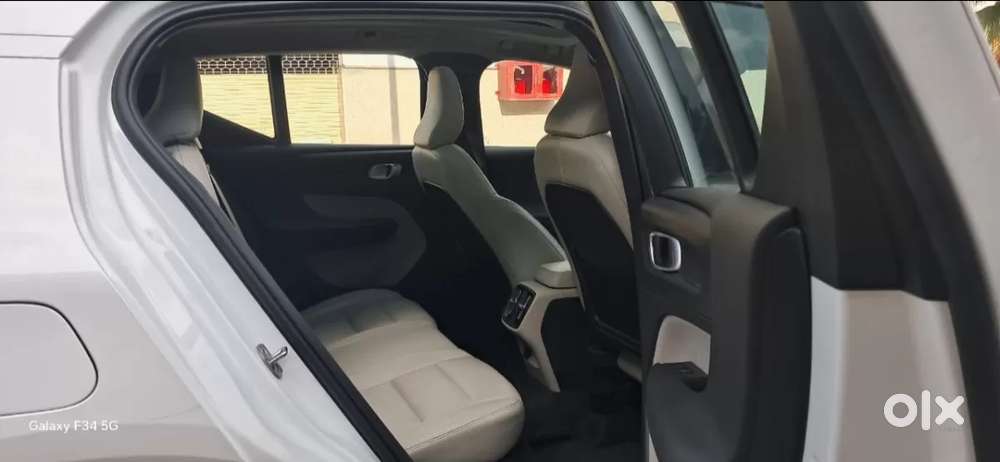 Volvo Xc40 B4 Ultimate, 2022, Petrol